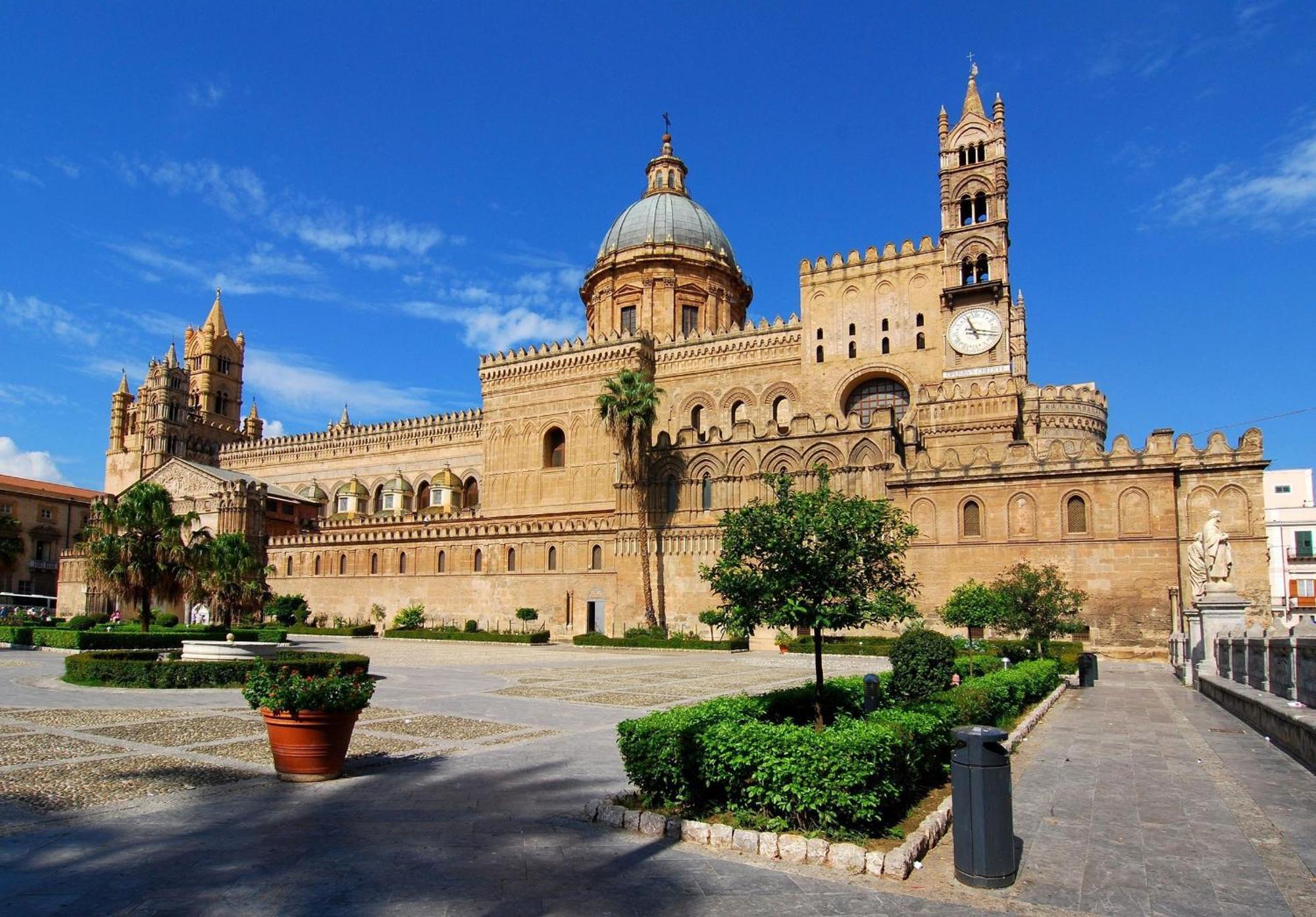 A Casa Di Elena Apartment Palermo Exterior photo